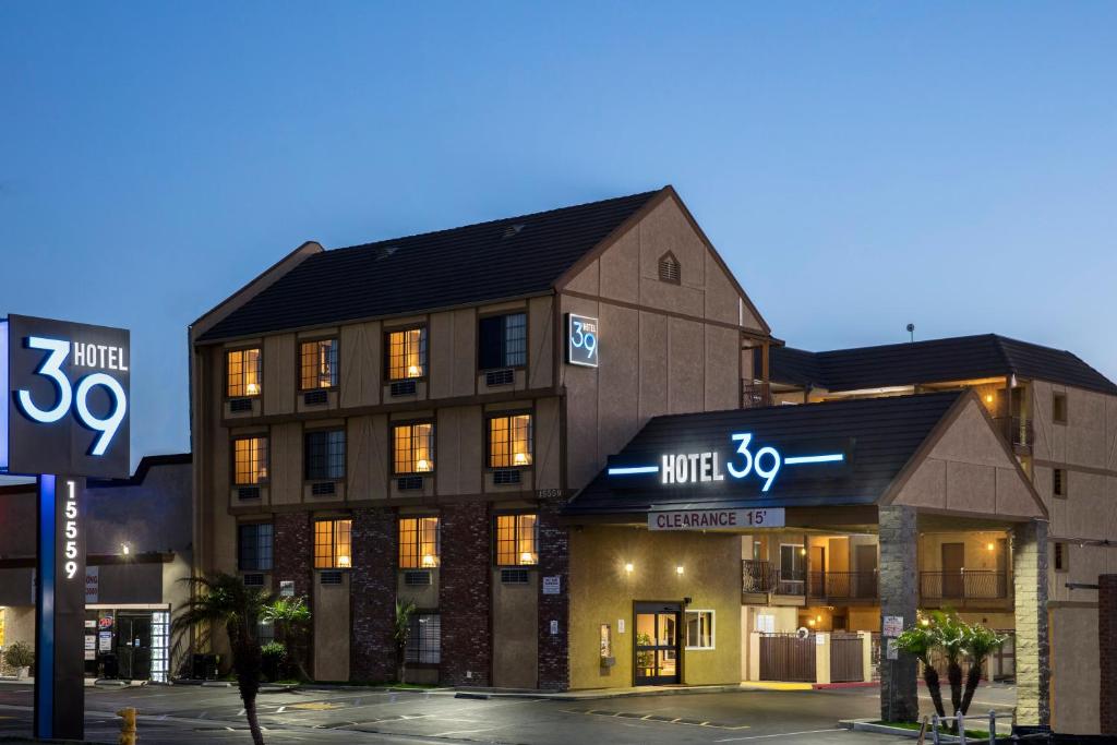 The Hotel 39 - main image